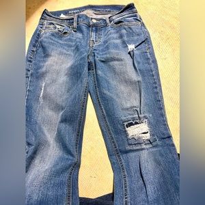 VGUC Old Navy Boyfriend Skinny jeans Size 0  227W